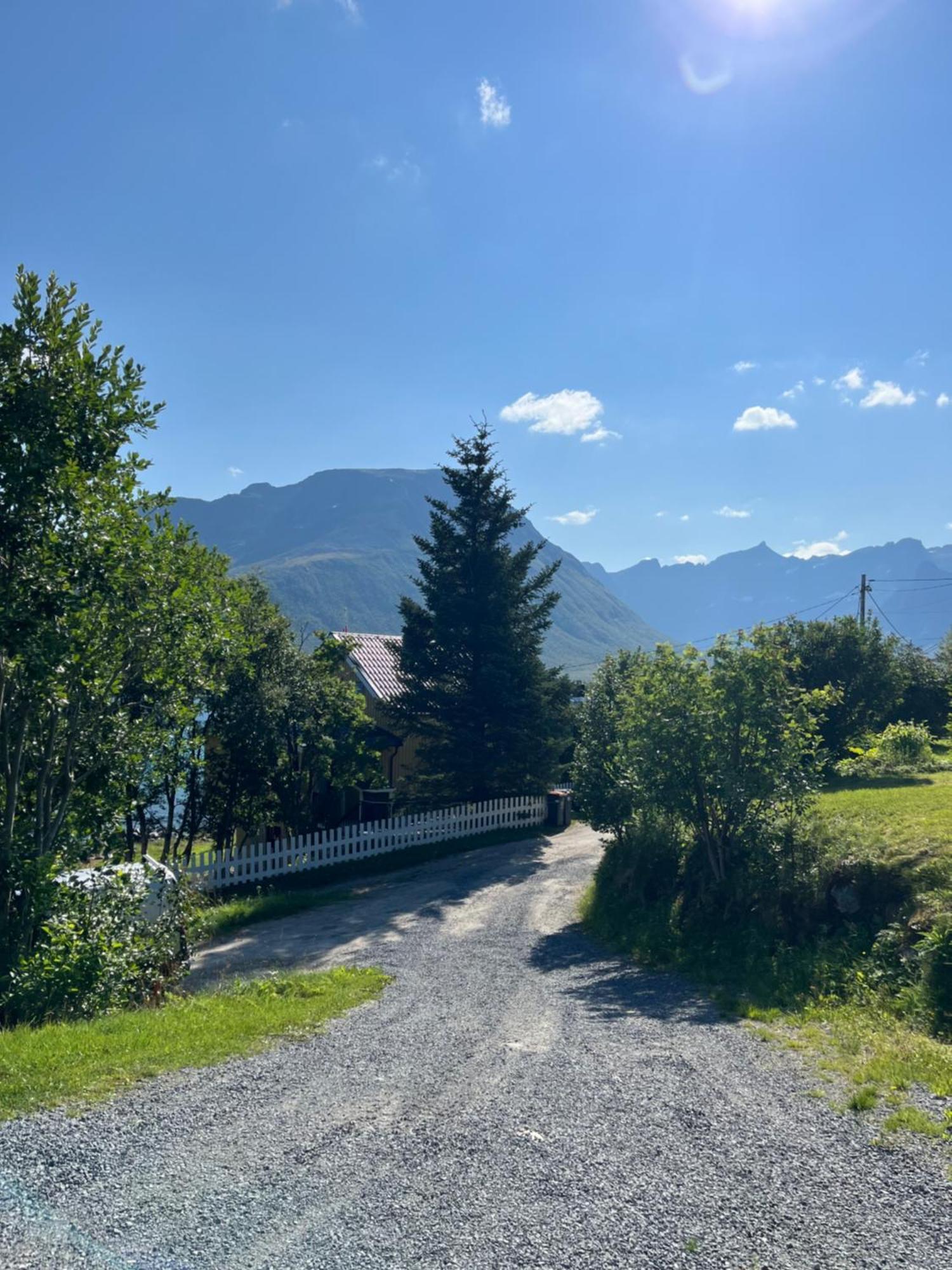 Fantastic View, Quiet And Relaxing By The Sea Villa Kvaloya Eksteriør bilde